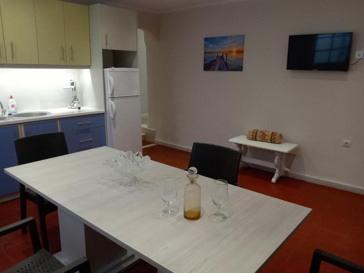 Menegis Apartment Закинтос Экстерьер фото