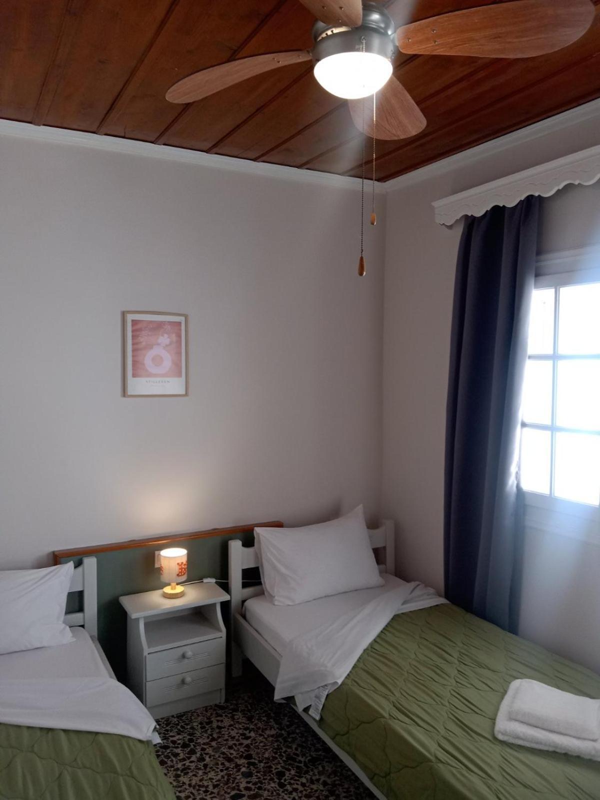 Menegis Apartment Закинтос Экстерьер фото